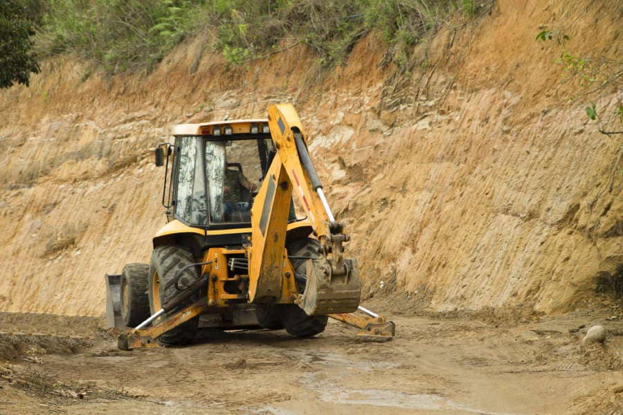 Экскаватор погрузчик услуги